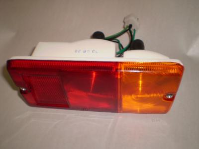 Daihatsu Hijet Right Rear Tail light Assembly S80 S81 S82 S83 some S110 3.5 Tall 7.25 Long